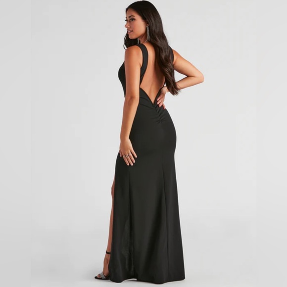 Addie Formal Open Back Crepe Dress - Picture 2 of 2